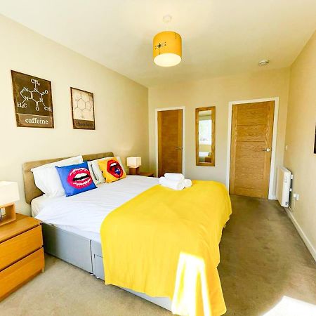 אדינבורו Charming Old Town 2 Bed Apt, 2Mins From Royal Mile מראה חיצוני תמונה